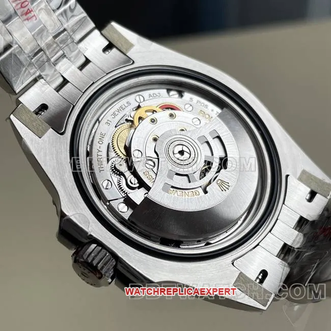top-tier watch ERF factory GMT-MasterRolexblack dial red and blue circle 3285 mechanical caseback live photo
