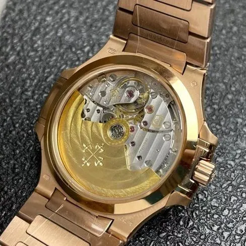 3K Factorytop-tier watch Patek Philippe women's white dialsteel braceletNautilus series automatic movement watch side view