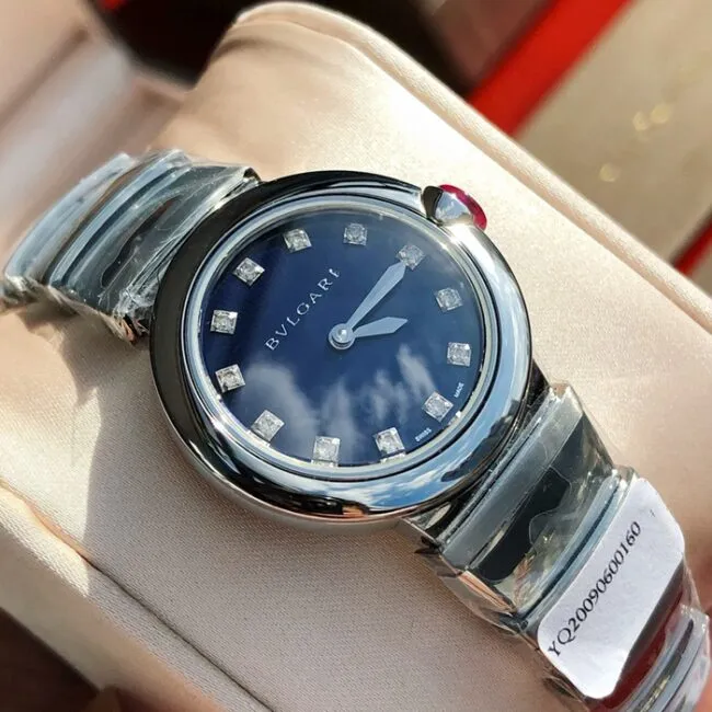 top-tier watch Bvlgari women's blue dialsteel braceletLVCEA series watch front view