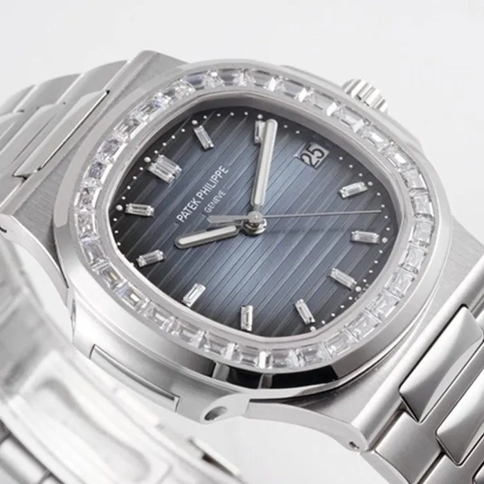 top-tier watch Patek Philippe men's blue dialsteel bracelet watch side view