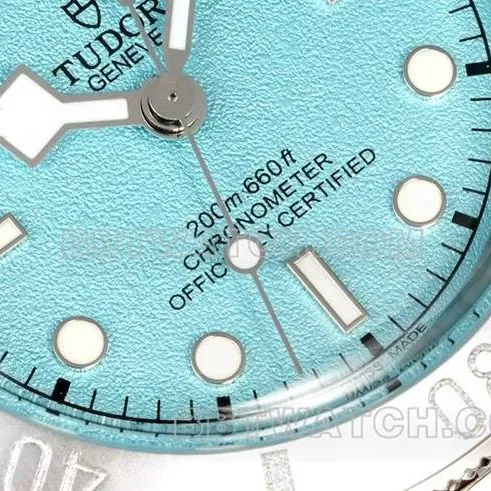 Tudor watch 3T factory Biwan ice blue dial 41mm stainless steel steel bracelet model side live photo