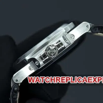 GR factory Patek Philippetop-tier watch Nautilus annual calendar watch 5726 series automatic movement front view
