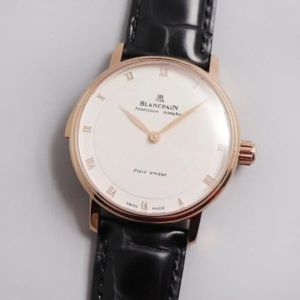 high-quality replicaBlancpain watch erotic classic rose gold Roman scale movement chart