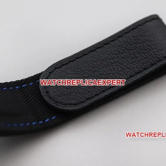 VS FactoryRolexSubmarinertop-tier 1:1super cloneblack dial carbon fiber blue ring leather strap model clasplive photos