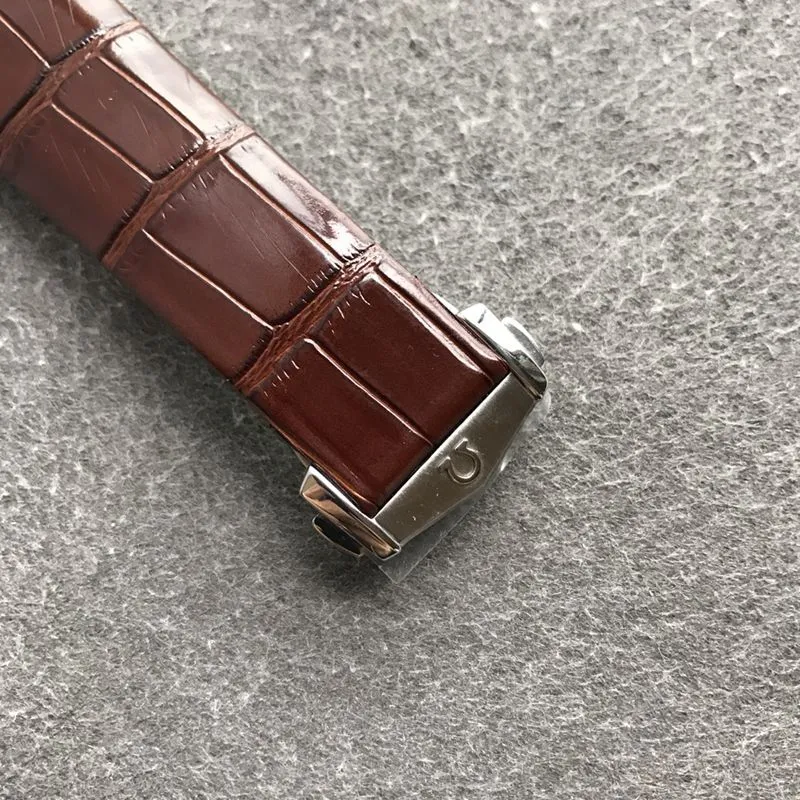 Omega Top collectible watches Fifth Generation Constellation Series Men's Mechanical Watch Side View