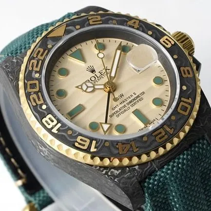 top-tierRolex watch GMT-Master type men's white dial green strap full automatic movement watch front view