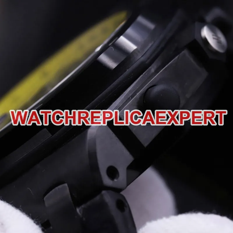 AP 26176FO Carbon Fiber 42mm diameter 3126 movement men's watch review weight photo