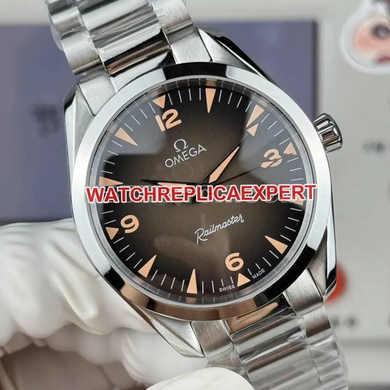 Omega collectible watch Seamaster brown plate 38mm steel bracelet model side live photo