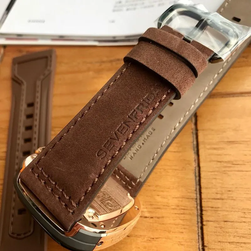 sevenday displayfive watchSevenfridayautomatic movementmen's watchside view