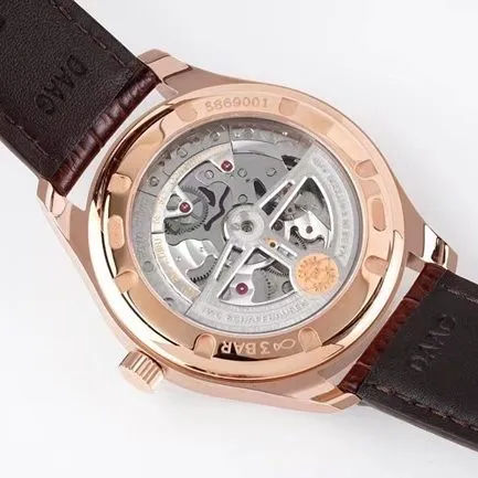 ZF FactoryIWC top-tier watch men's white dial brown belt new Portugal series automatic movementleather strap watch side view