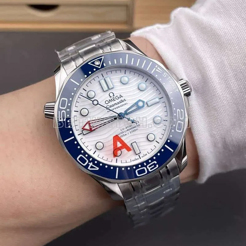 VSOmegaSeamaster1:1super clonewhite dial300m210.30.42braceletlive photos