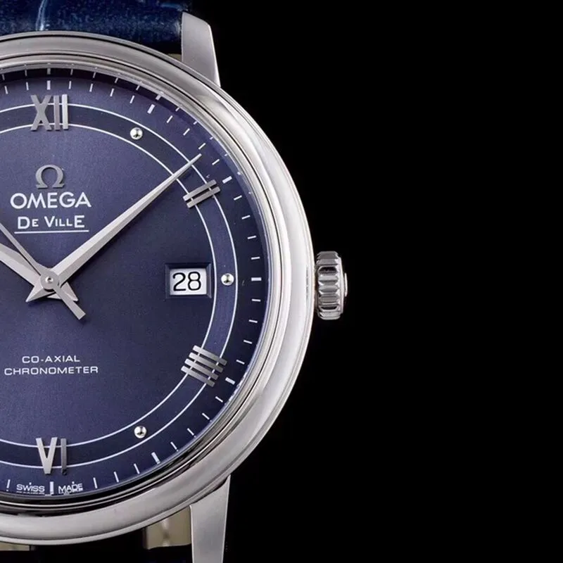 Omegahigh-quality watch disc flying business series men's mechanical ultra-thin watch blue bracelet track butterfly flying blue side view