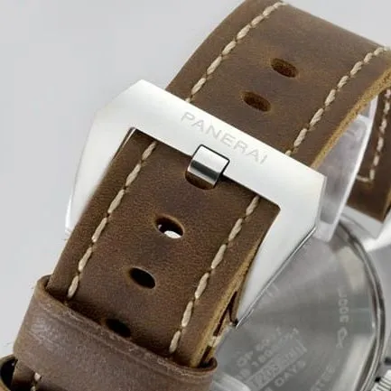 HW F factory top-tier replicaPaneraihigh-quality men's green dial brown belt manual winding leather strap watch front view