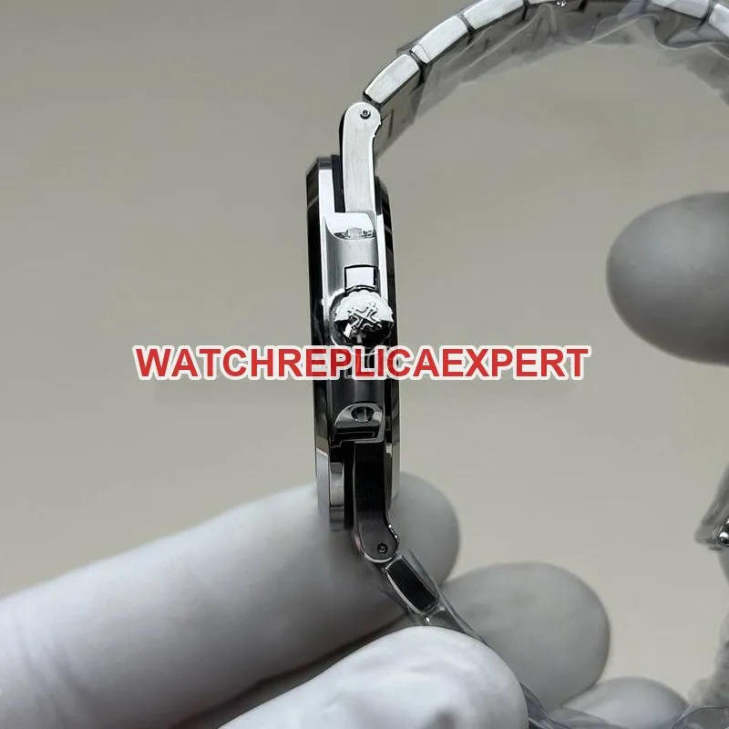 Patek Philippe1:1replica watch BBF factory Nautilus324movementblue dialsteel bracelet model side live photo
