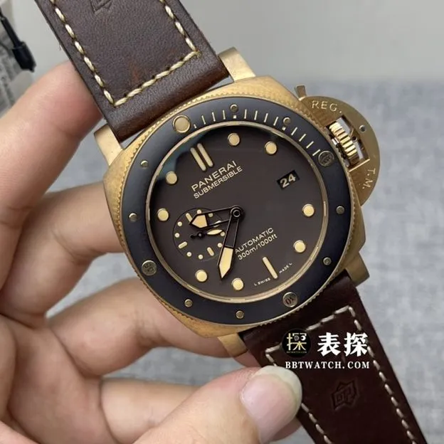 VS FactoryPanerai sneak PAM00968super watch men's brown plate leather strap model pictures and prices side live photo