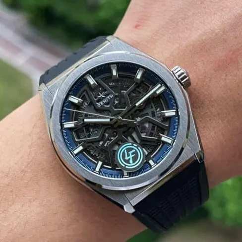 Big factory high-quality replicaLF Zenith DEFY series new upgraded version of Land Rover's iconic flower wheel high-value hollow men's watch front view