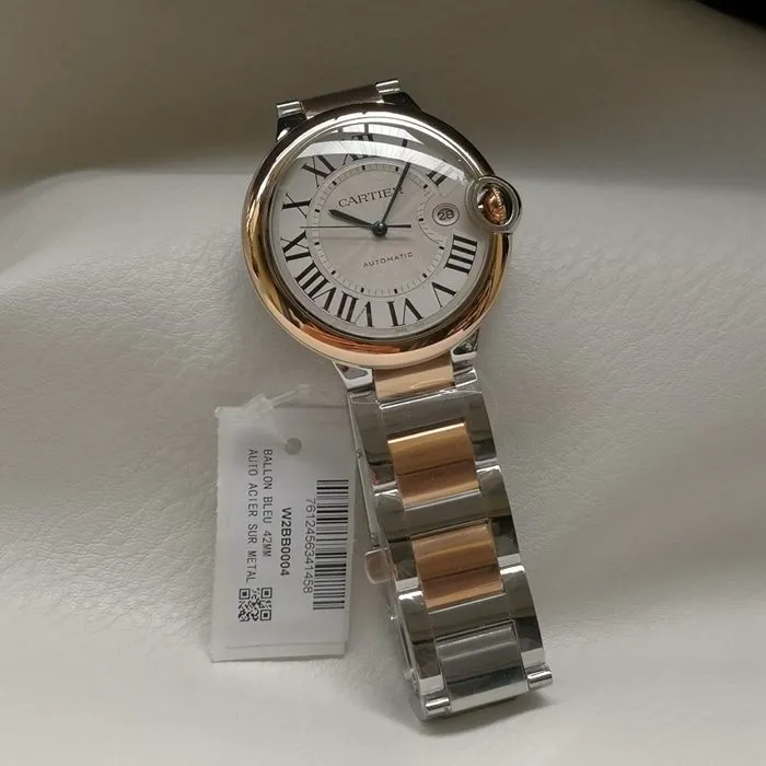 top-tier watch Cartier men's white dial blue balloon series steel bracelet watch side view