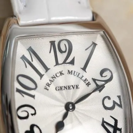 Frank Muller top-tier watch LONG ISLAND series barrel-shaped ladies white dial brown belt quartz watch movement picture