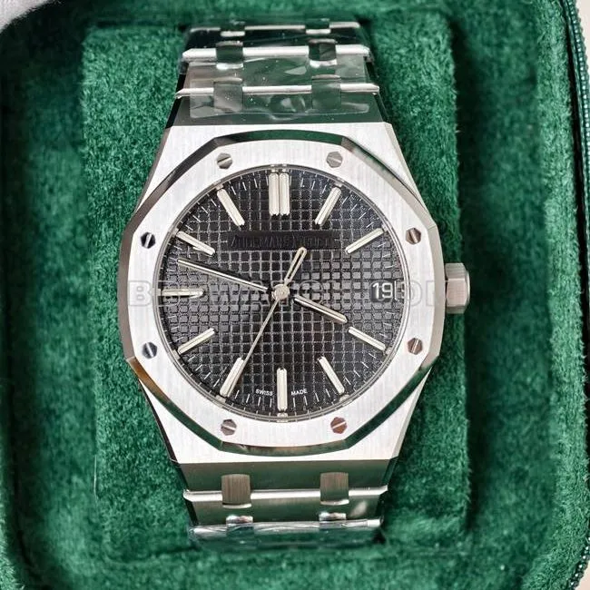 collectible watch Royal OakDDF factory Audemars Piguetblack dial4302 mechanical 15510side live photo
