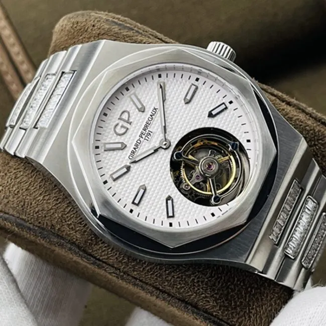top-tier watch Girard-Perregaux men's white dialsteel bracelet Laurel series tourbillon mechanical watch side view