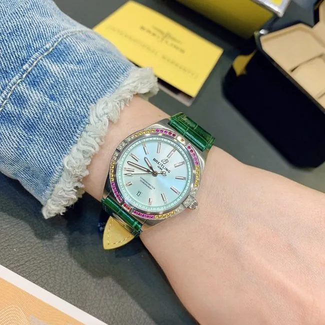 top-tier replicaBreitling Nanhai capsule series fully automatic movementchronograph women's white dial green strap watch front view