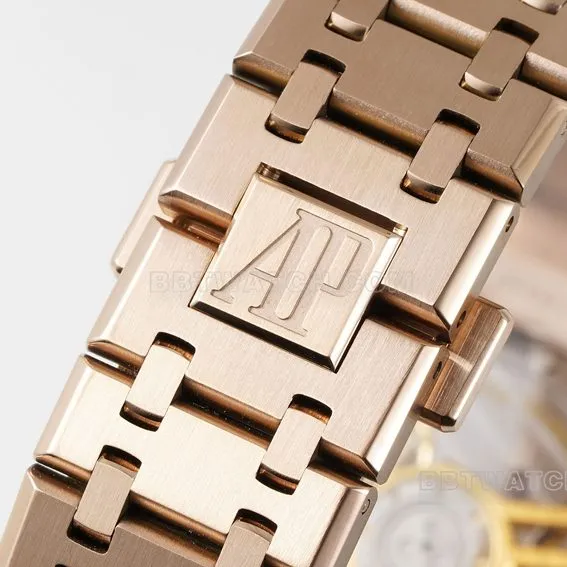 APS factory Audemars PiguetRoyal Oak1:1top-tier watch blue dialrose goldsteel bracelet model 15510OR.OO.1320OR.03side live photo