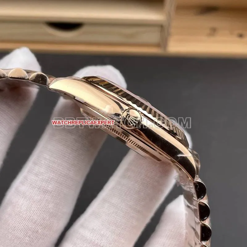 Rolex collectible watch RC factory Day-Date40mmgreen dial3255rose goldsteel bracelet model clasplive photos