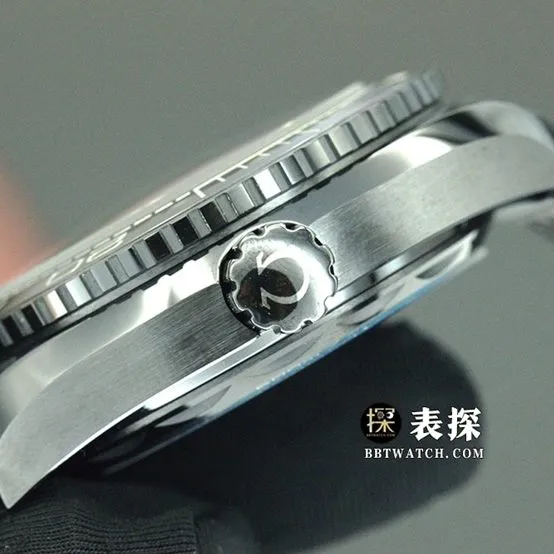VS Factory Omega Seamaster Watch Black Dial Rubber Strap 215.92.46.22.01.001 Strap Real Photo