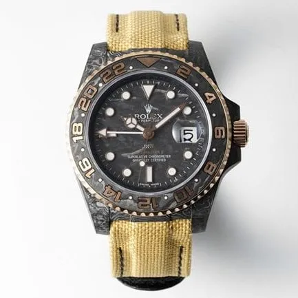 top-tier replicaRolex men's watch GMT-Master series fully automatic movement black dial brown belt men's model front view