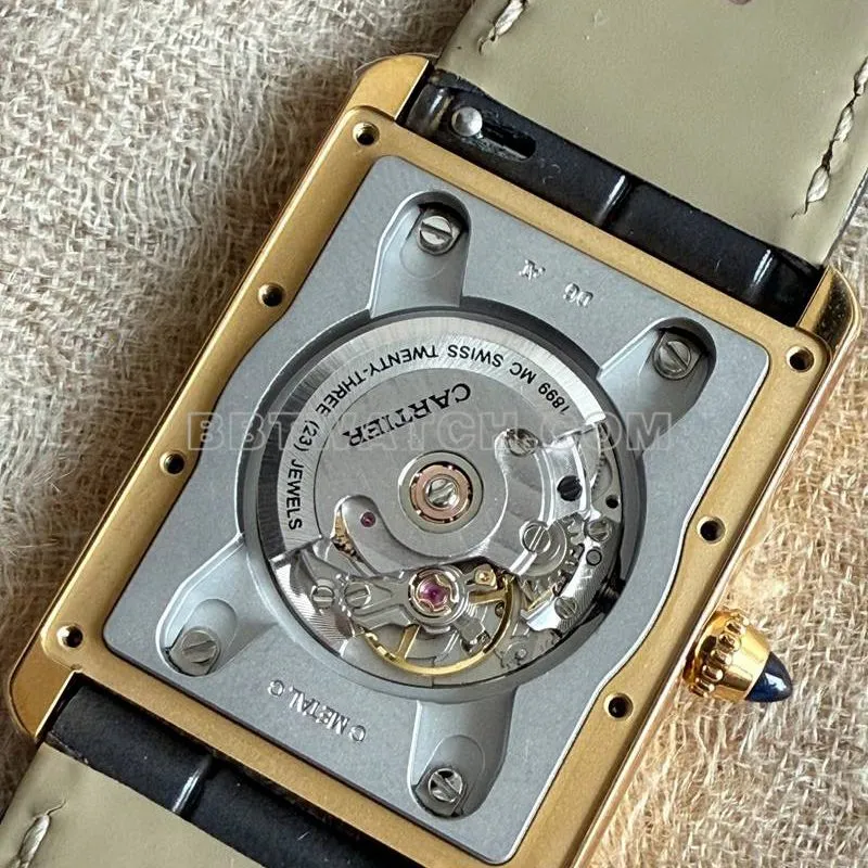 Cartier watch F1 factory tank white dialyellow gold case 2899MCmovementleather strap model clasplive photos