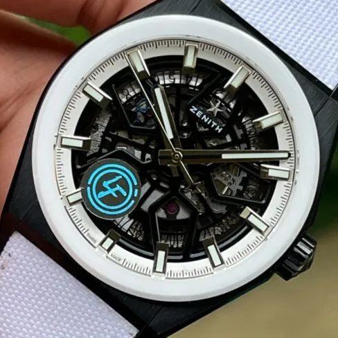 top-tiersuper cloneLF Zenith black dialDEFY series new upgraded version of men's watch movement picture
