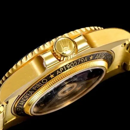 Rolextop-tier watch full hollow Submariner series men's black dial gold belt automatic movement watch side view