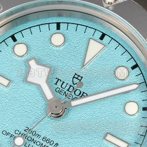 Tudor watch 3T factory Biwan ice blue dial 41mm stainless steel steel bracelet model side live photo