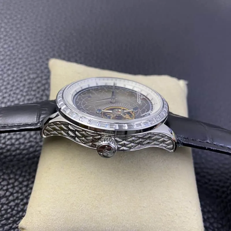 Jaeger-LeCoultre watch master series orbital flywheel men's mechanical watch side view
