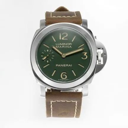 HW F factory top-tier replicaPaneraihigh-quality men's green dial brown belt manual winding leather strap watch front view