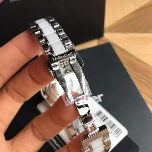 Original watch TAG Heuer Aquaracer white dialsteel braceletquartz women's watch front view