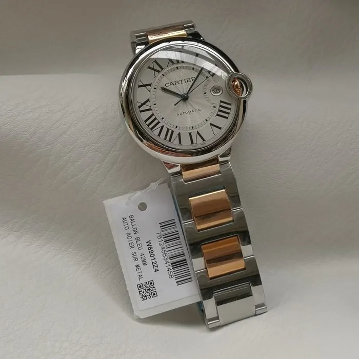 top-tier watch Cartier men's white dial blue balloon series steel bracelet watch side view