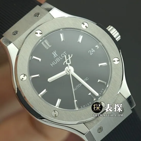 HB factory classic fusion Hublot1:1replica watch black dial rubber model 565.NX.1171.RXclasplive photos