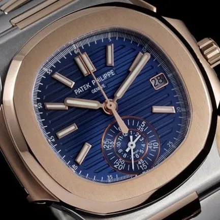 3K FactoryPatek Philippetop-tier watch men's blue dial gold band Nautilus series multifunctional chronograph watch front view
