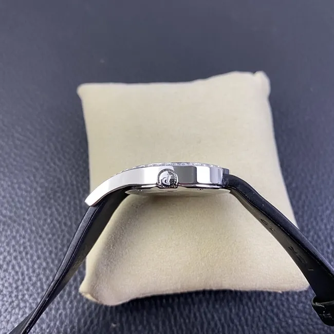 ZF Factory Piaget top-tier watch women's white dial black belt Limelight Galaquartz watch side view