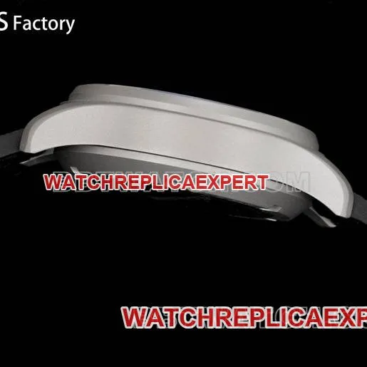 watch pilot TWS factory IWCblack dial carbon fiber 43mmside live photo