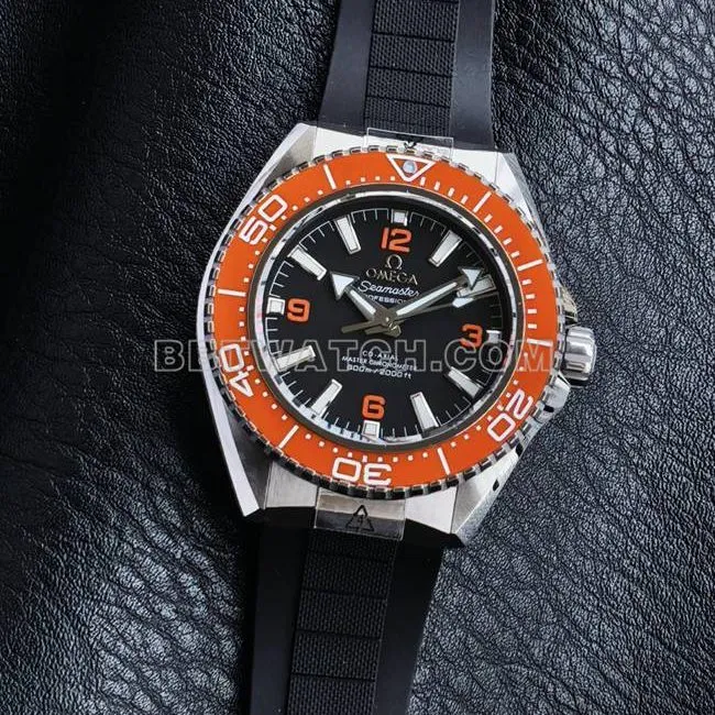 VS Factory1:1replica watch Seamaster 600m black dial orange bezel steel braceletfront live photo