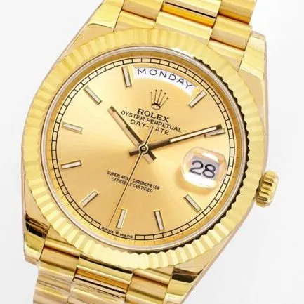top-tier replicaRolexday displayDatejust 18K gold plate men's mechanical watch front view