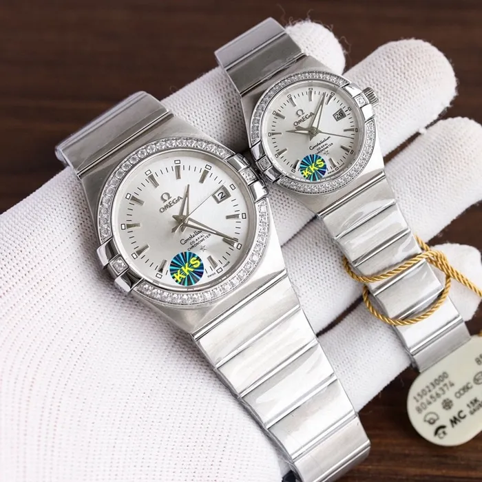 Omega Omega Double Eagle Constellation Series Couple Watch Movement Picture