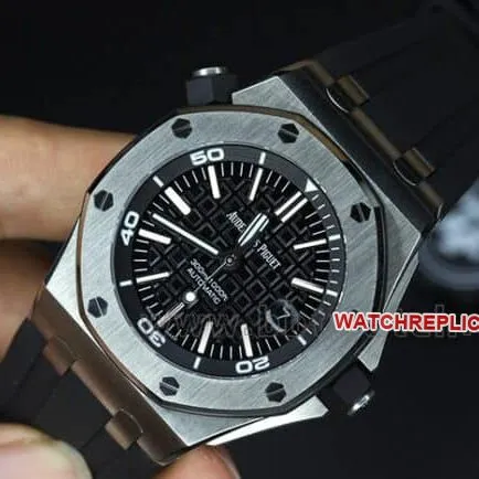 ZF FactoryAudemars Piguettop-tier watch Royal Oak15703top-tier quality super lume men's black dialsteel braceletautomatic movement watch back cover picture