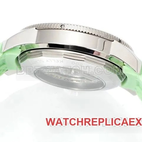 1:1replica watch super ocean culture BLS factory Breitling light green dial rubber braceletside live photo