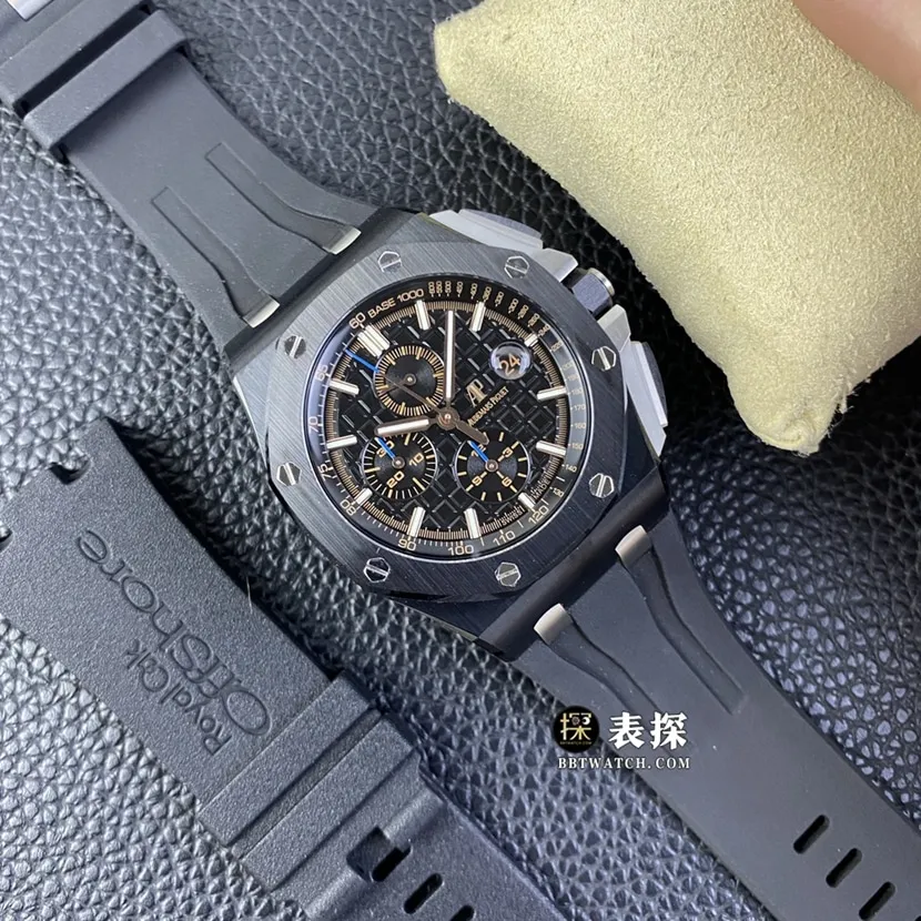 APF factory Audemars PiguetRoyal Oak offshore 26400top-tier 1:1super watch men's black panda disc rubber model pictures and prices side live photo