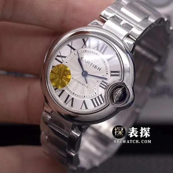 AF Factory blue balloon Cartier1:1replica watch silver white dial blue needle steel bracelet model W6920071braceletlive photos