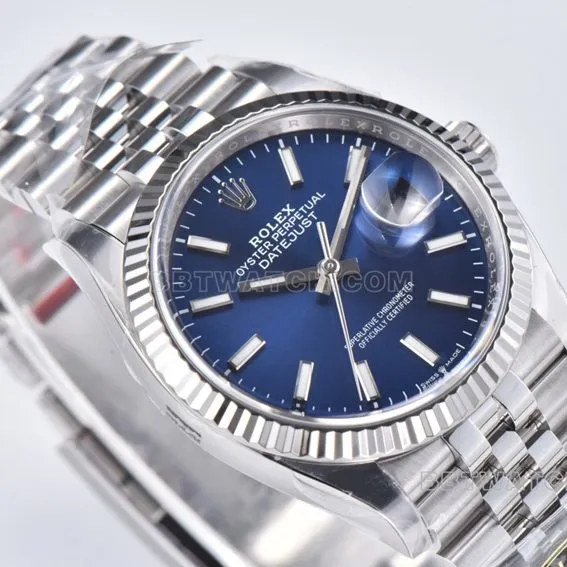 C factory Rolex log super cloneblue dial36mm five grid link m126234-0017side live photo