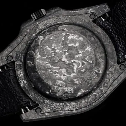 top-tiersuper cloneVS new RolexGMT-Master carbon fiber case men's watch back cover picture